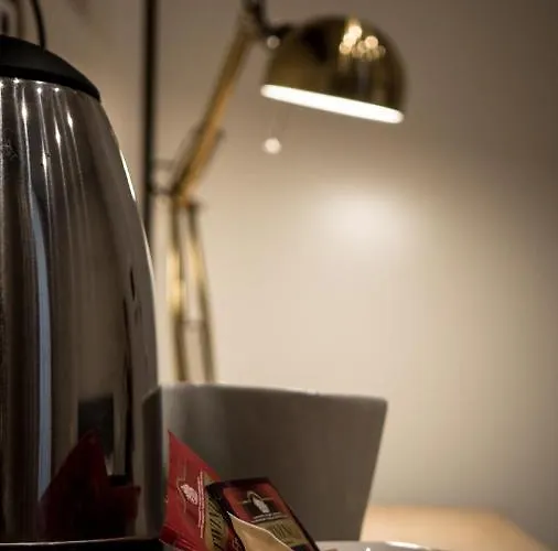 לינה וארוחת בוקר Toledo Class נאפולי