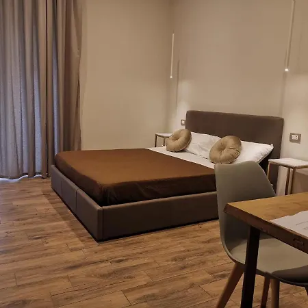 Toledo Class Bed and breakfast Nápoles