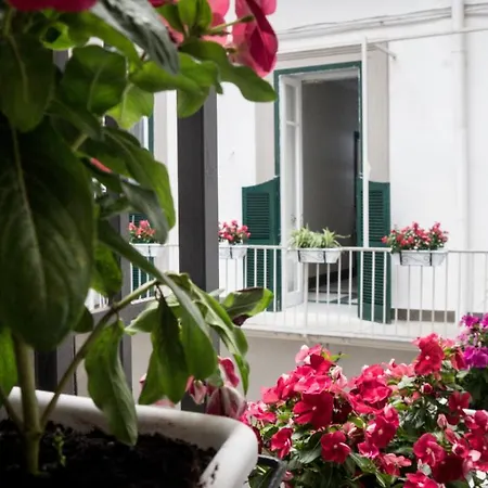 Toledo Class 4* Neapol