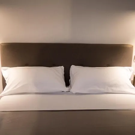 Toledo Class Bed & Breakfast