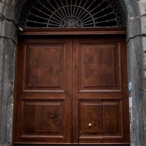 Toledo Class Bed & Breakfast Neapel