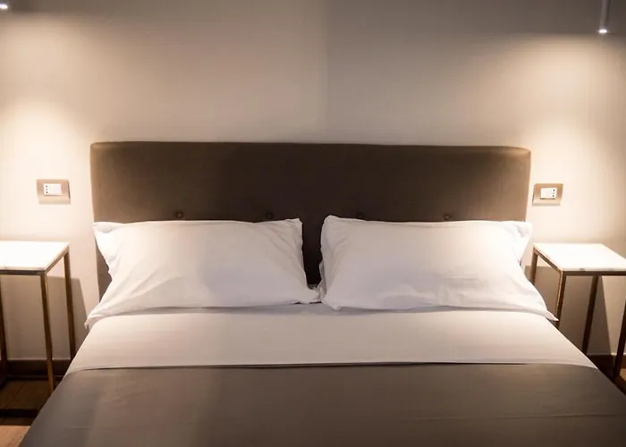 Toledo Class Bed & Breakfast